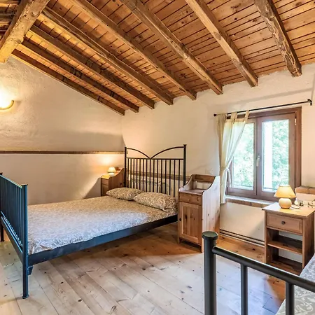La Casa Del Fiume By Interhome